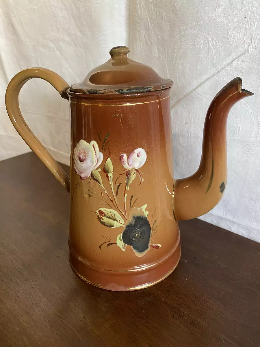 Cafetière émaillée