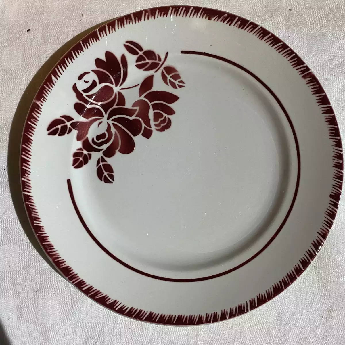 Assiette plate marquée FB 41