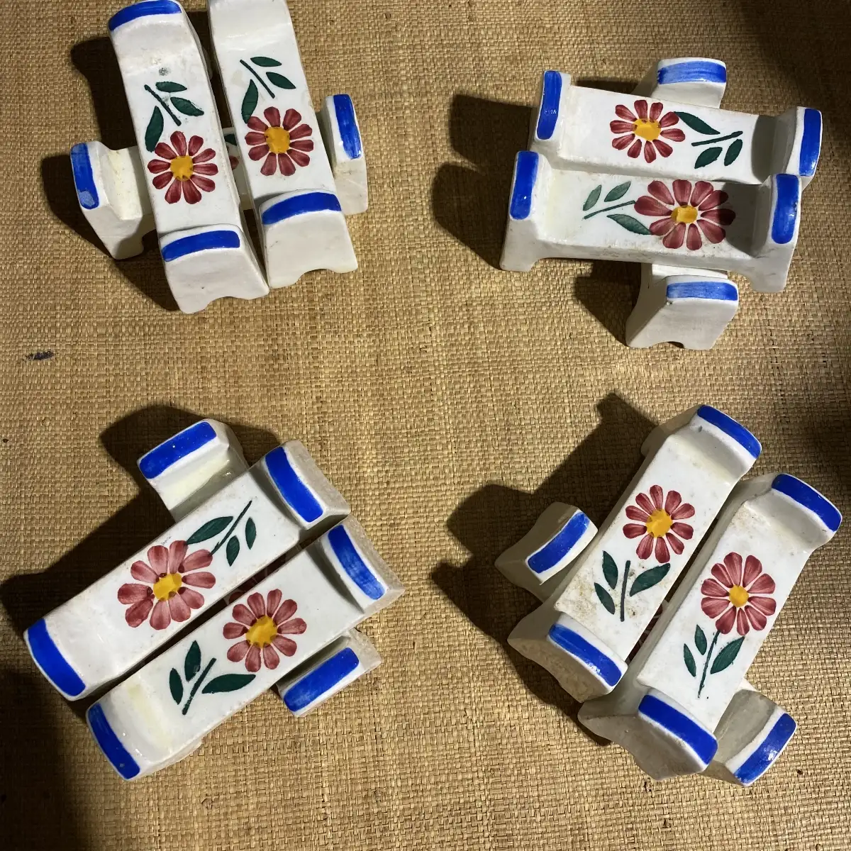 Lot de 12 porte-couteaux