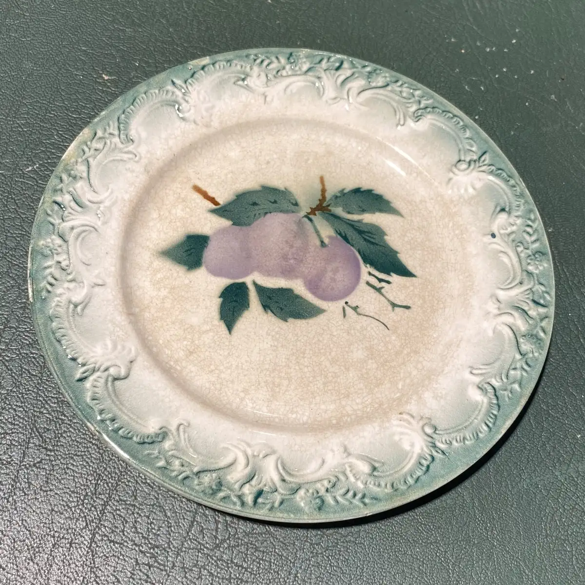 4 assiettes à dessert