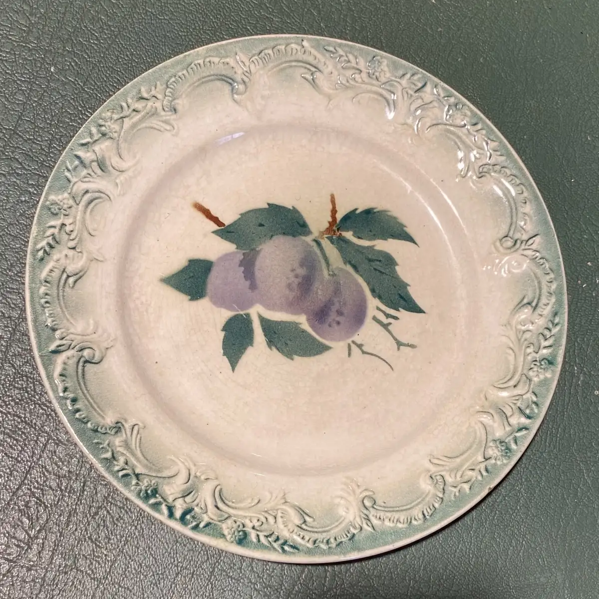 4 assiettes à dessert