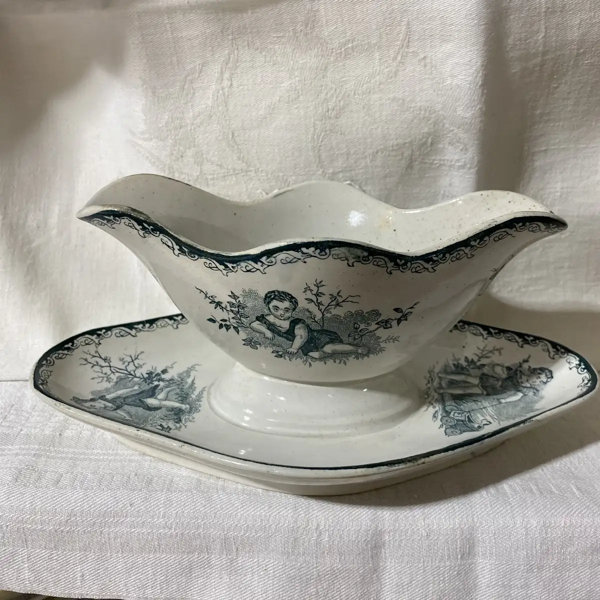 Saucière StAmand et Hamage