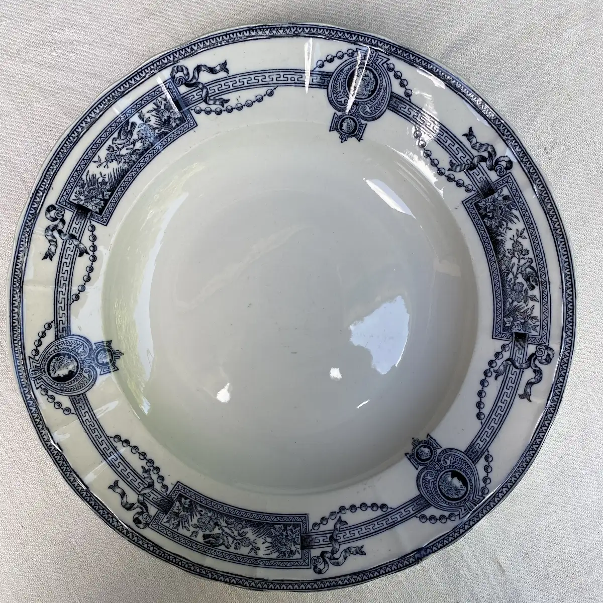 Assiette creuse SaintAmand